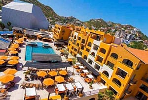 Tesoro luxurious hotel for sale