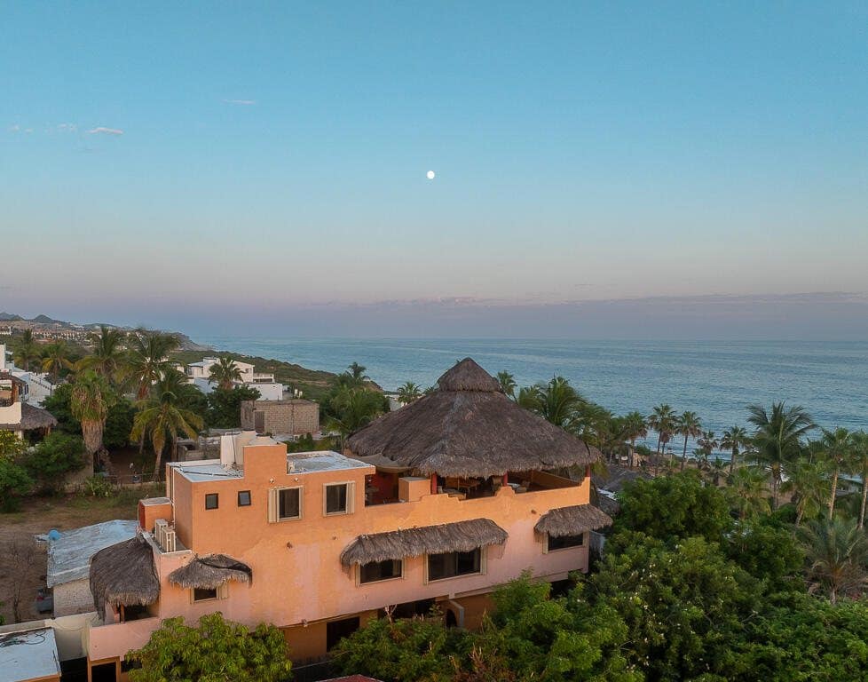 Marlin St. | La Playita | $825,000 2 Property image 2 – properties in La Playita cabo