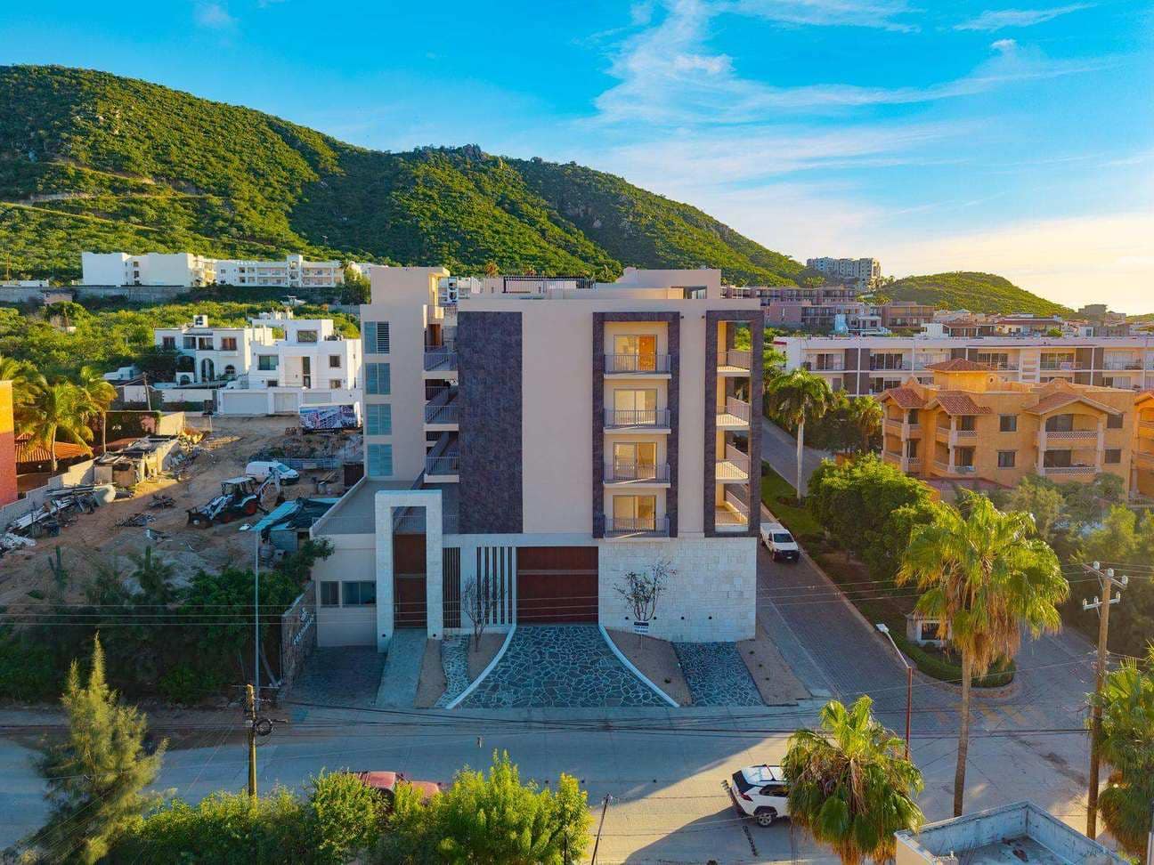 Via De Lerry, Cabo San Lucas, Baja California Sur – properties in Las Arenas cabo