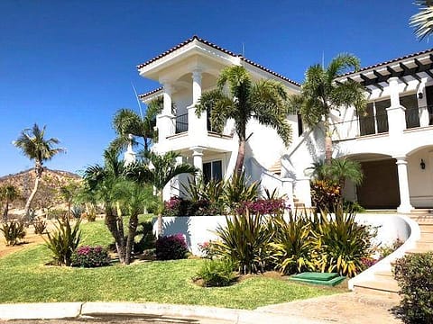 303 Villas de Oro 15 20180613033751680199000000 1