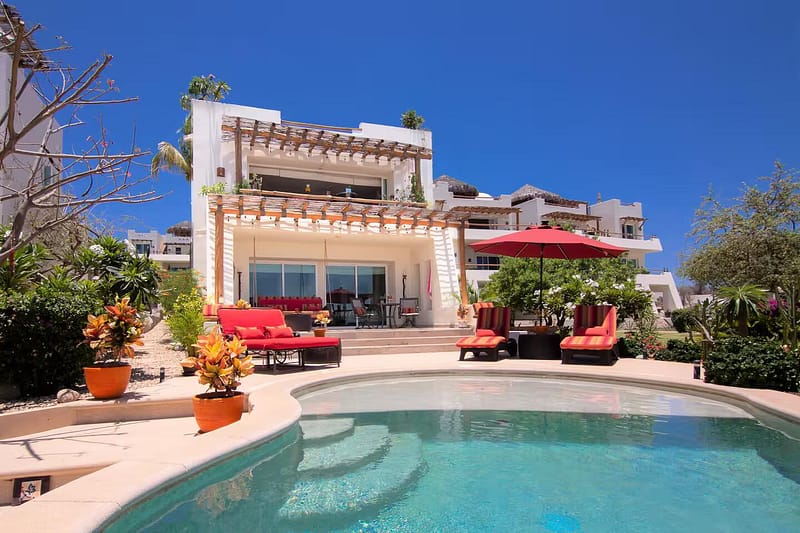 Pura Vida -Ocean View Home